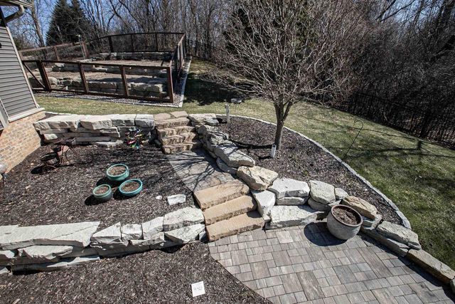 2592 REMINGTON COURT, Green Bay, WI 54302
