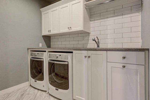 2592 REMINGTON COURT, Green Bay, WI 54302