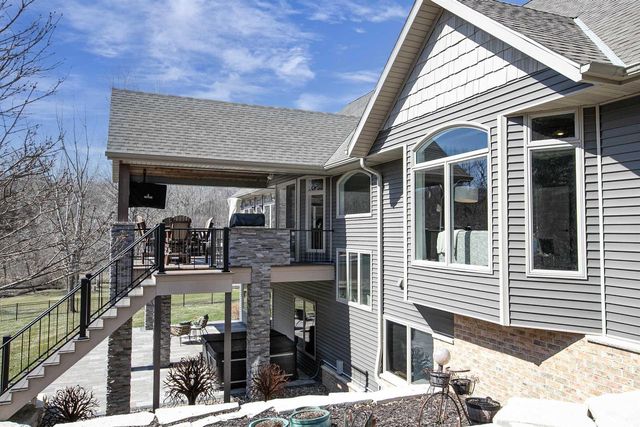 2592 REMINGTON COURT, Green Bay, WI 54302