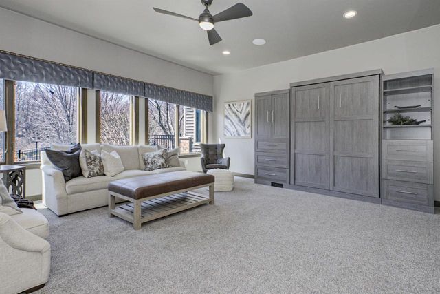 2592 REMINGTON COURT, Green Bay, WI 54302