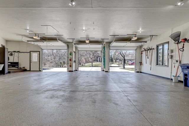 2592 REMINGTON COURT, Green Bay, WI 54302