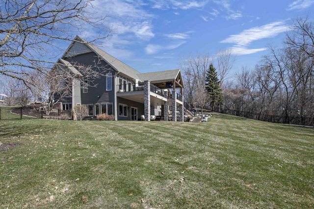 2592 REMINGTON COURT, Green Bay, WI 54302