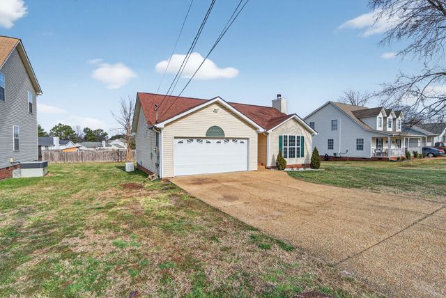 405 Bradford Cir, Columbia, TN 38401