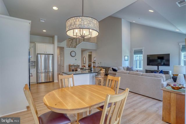 329 HERITAGE SHORES CIR, Bridgeville, DE 19933