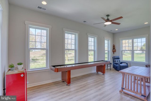 329 HERITAGE SHORES CIR, Bridgeville, DE 19933