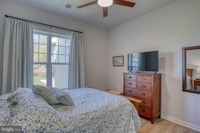 329 HERITAGE SHORES CIR, Bridgeville, DE 19933