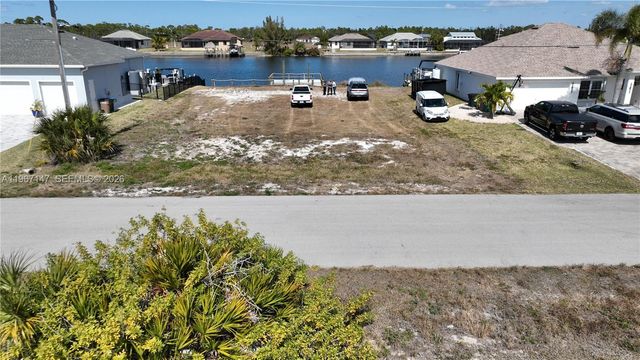 4323 NW 39th Street, Cape Coral, FL 33993