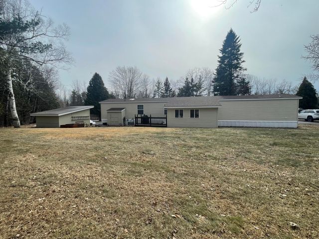 7 Labarge Drive, Plattsburgh, NY 12901