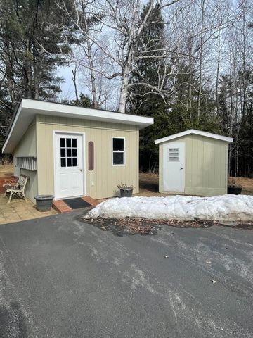 7 Labarge Drive, Plattsburgh, NY 12901