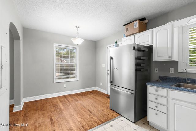 32 E Bayshore Boulevard, Jacksonville, NC 28540