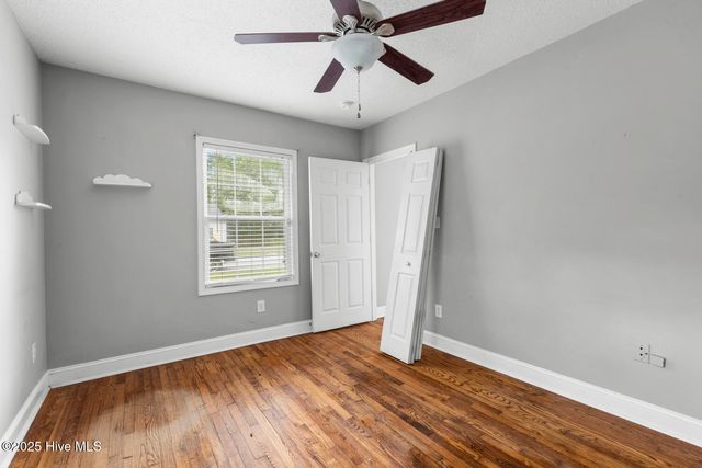 32 E Bayshore Boulevard, Jacksonville, NC 28540