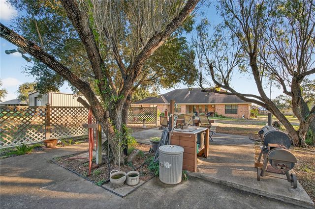 21066 McMurray Lane, Mathis, TX 78368