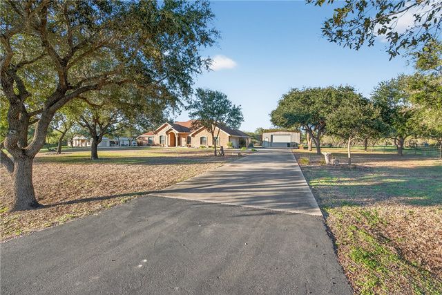 21066 McMurray Lane, Mathis, TX 78368
