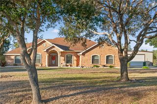 21066 McMurray Lane, Mathis, TX 78368