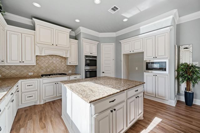 19908 Cullen Ridge Drive, Porter, TX 77365