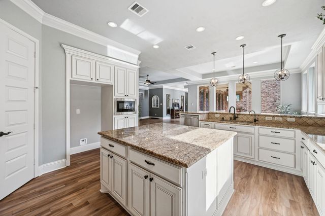 19908 Cullen Ridge Drive, Porter, TX 77365