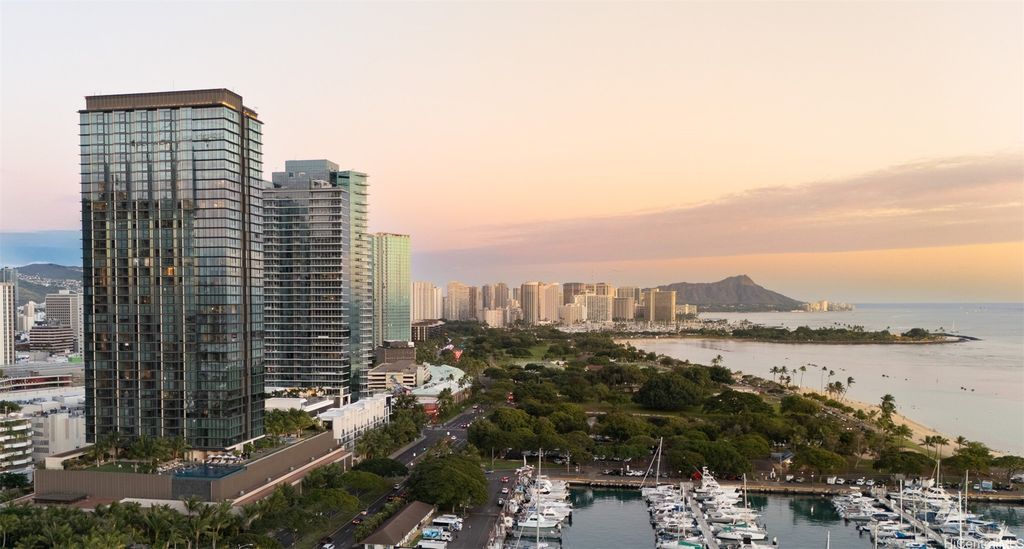 1100 Ala Moana Boulevard 2006, Honolulu, HI 96814