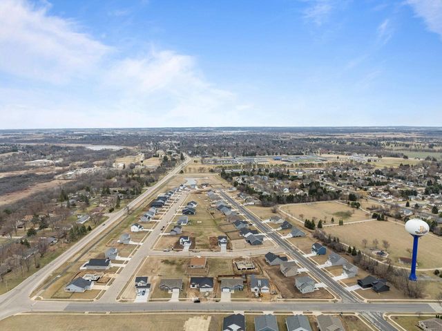 Lt34 Tamarack STREET, Delavan, WI 53115