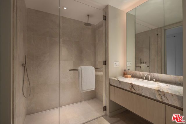 9200 Wilshire Blvd 206E, Beverly Hills, CA 90212