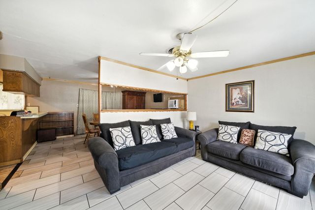 4924 Park Dr Drive, Houston, TX 77023