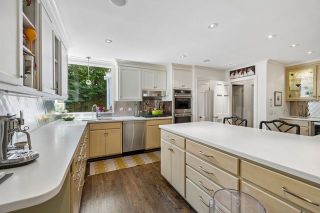 2200 Harding Pl Unit 6, Nashville, TN 37215
