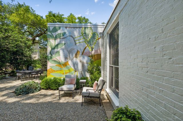 2200 Harding Pl Unit 6, Nashville, TN 37215