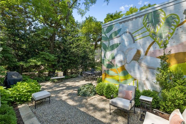 2200 Harding Pl Unit 6, Nashville, TN 37215