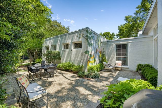 2200 Harding Pl Unit 6, Nashville, TN 37215