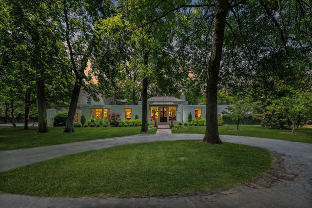 2200 Harding Pl Unit 6, Nashville, TN 37215