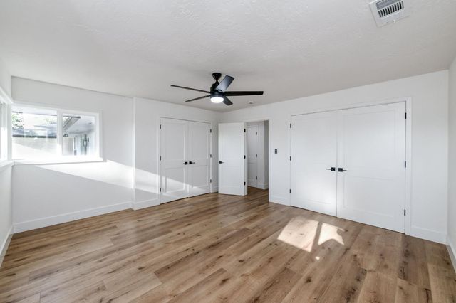 545 N Rio Vista Avenue, Sanger, CA 93657