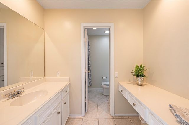 16419 Laurelfield Drive, Houston, TX 77059