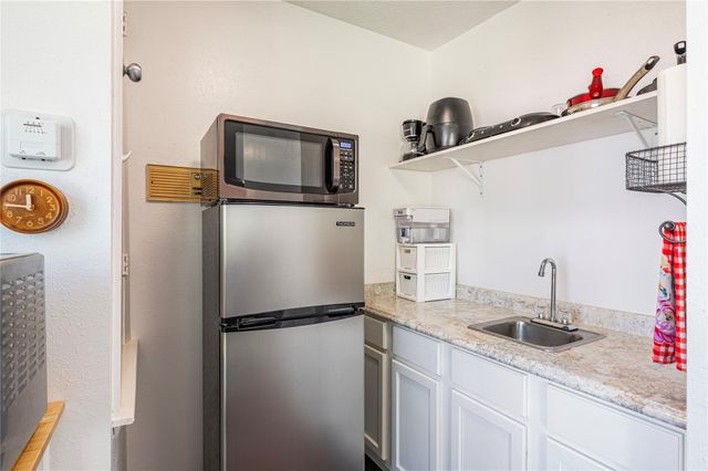 16419 Laurelfield Drive, Houston, TX 77059