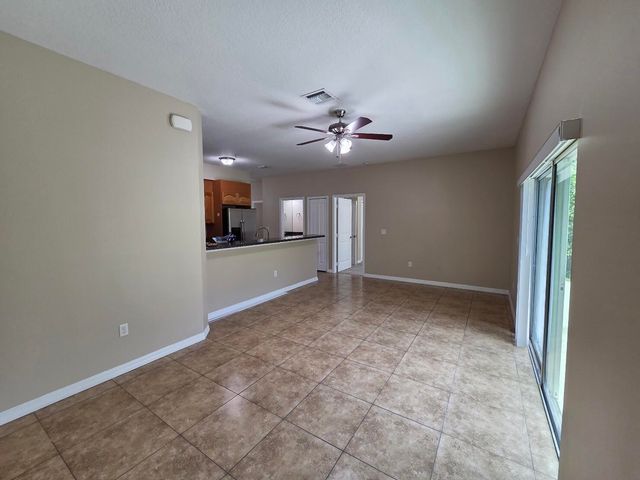4704 Villas Santorini Drive, Lake Worth, FL 33461