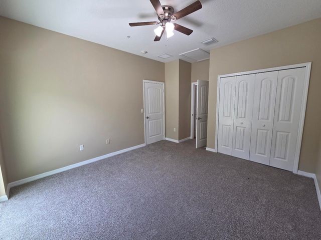 4704 Villas Santorini Drive, Lake Worth, FL 33461