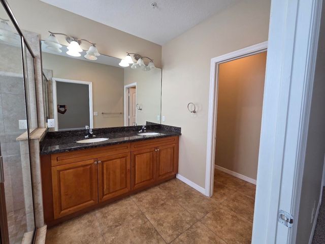 4704 Villas Santorini Drive, Lake Worth, FL 33461