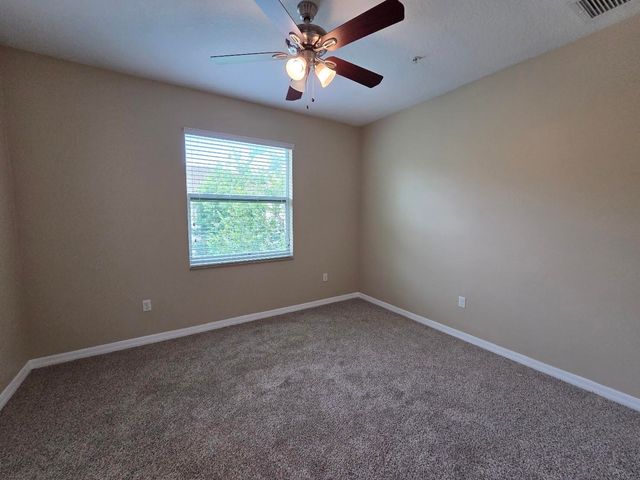 4704 Villas Santorini Drive, Lake Worth, FL 33461