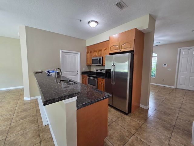 4704 Villas Santorini Drive, Lake Worth, FL 33461