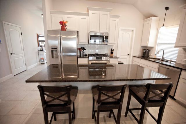 8224 Catclaw Prairie, Godley, TX 76044