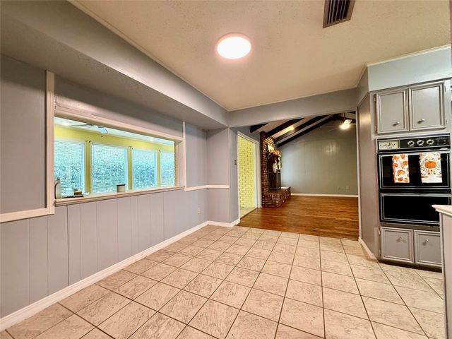 2104 Greenbriar Dr, Ruston, LA 71270