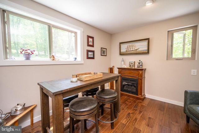 2250 HOYES RUN RD, Mc Henry, MD 21541