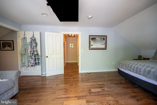 2250 HOYES RUN RD, Mc Henry, MD 21541