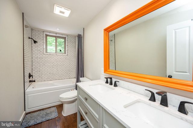 2250 HOYES RUN RD, Mc Henry, MD 21541