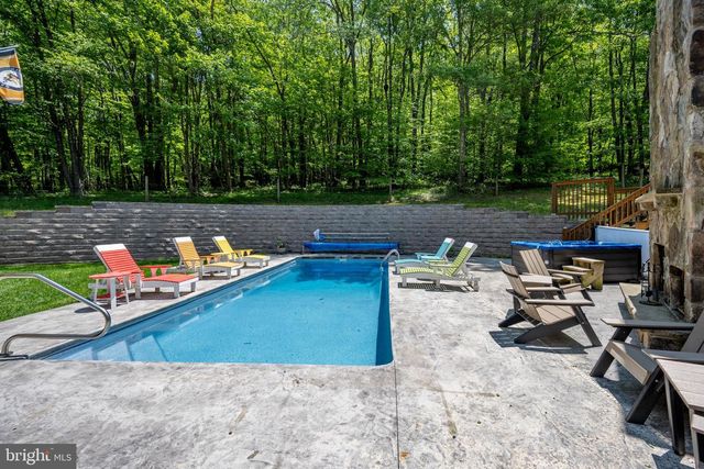 2250 HOYES RUN RD, Mc Henry, MD 21541