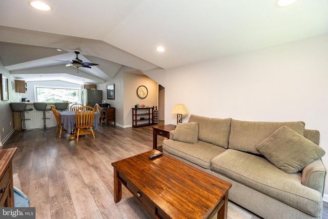 2250 HOYES RUN RD, Mc Henry, MD 21541