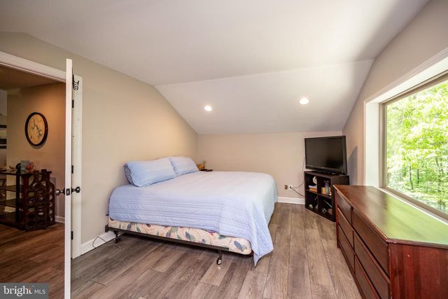 2250 HOYES RUN RD, Mc Henry, MD 21541