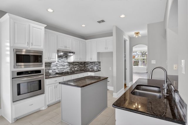 10115 Stone Harbor Way, Irving, TX 75063