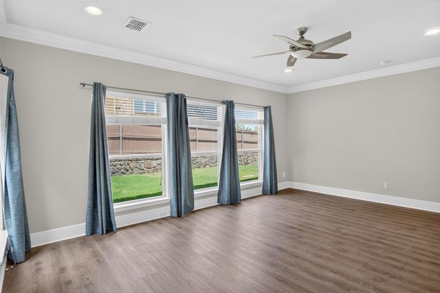 10115 Stone Harbor Way, Irving, TX 75063