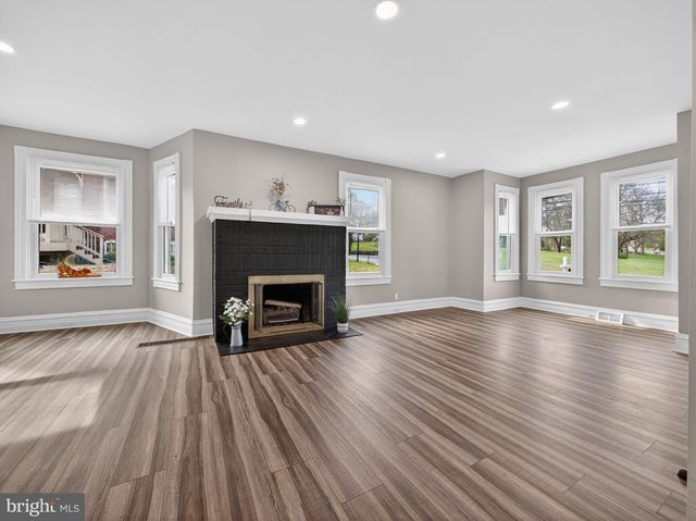 803 E MAIN ST, Birdsboro, PA 19508