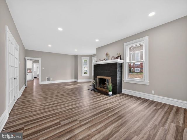 803 E MAIN ST, Birdsboro, PA 19508