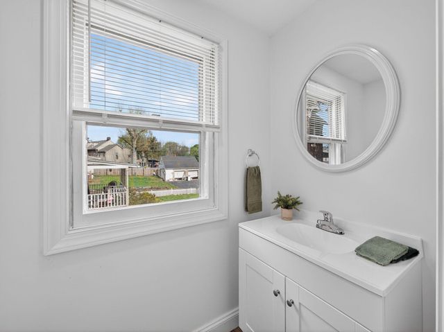 803 E MAIN ST, Birdsboro, PA 19508